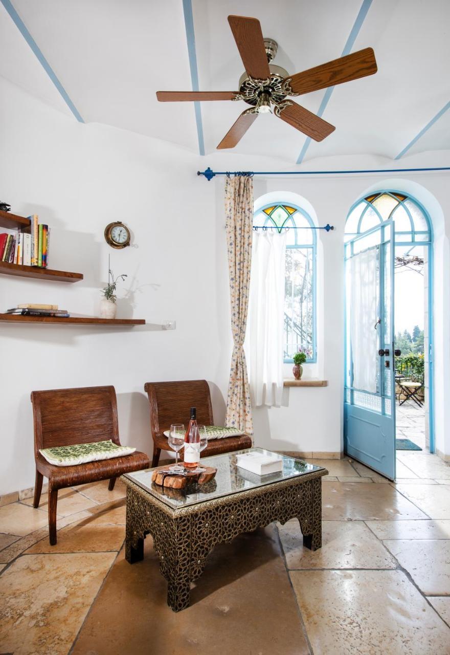 Bed and Breakfast Above The Spring Jerusalén Exterior foto